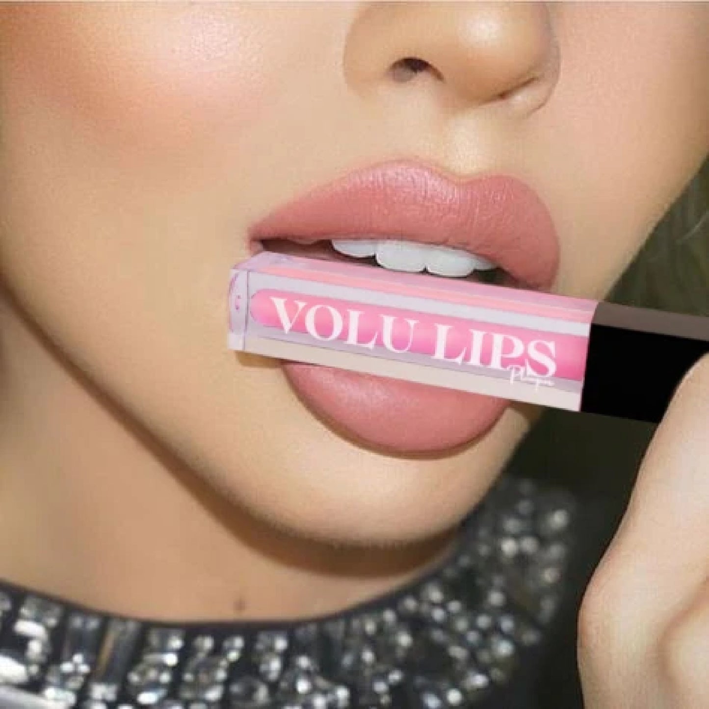 VOLULIPS Lip Plumper Efecto Inmediato